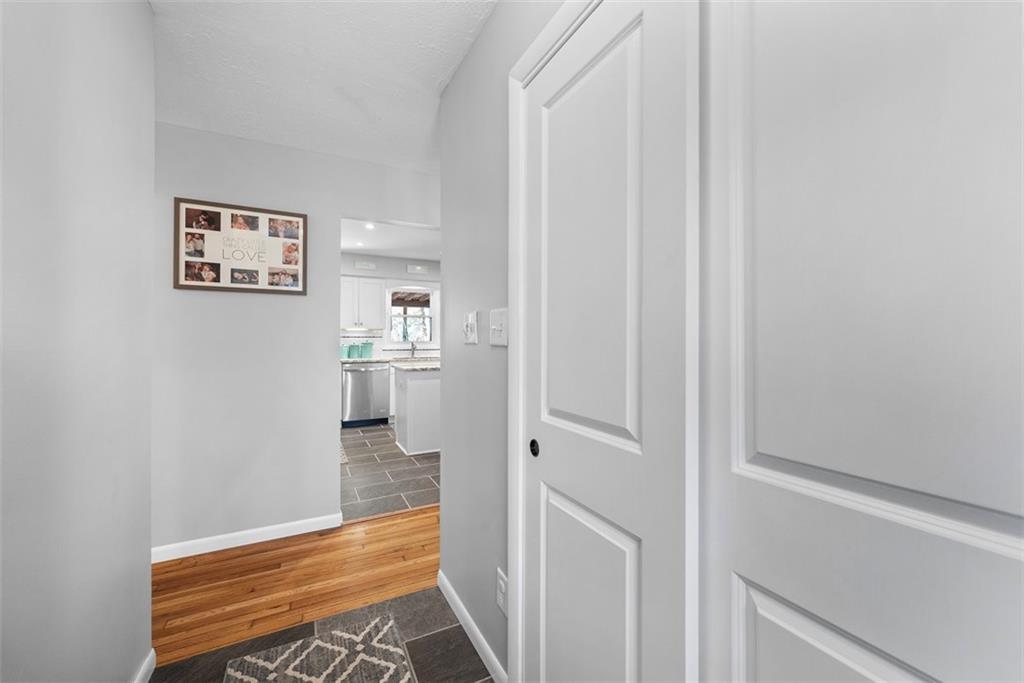 112 Lovi Road Baden, PA 15005 - Photo 6 of 46 Gallery Image 6