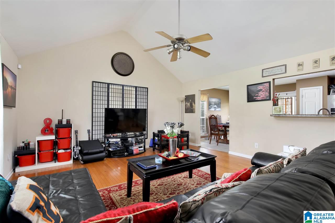 211 Quail Hollow Road Warrior, AL 35180 - Photo 7 of 21
