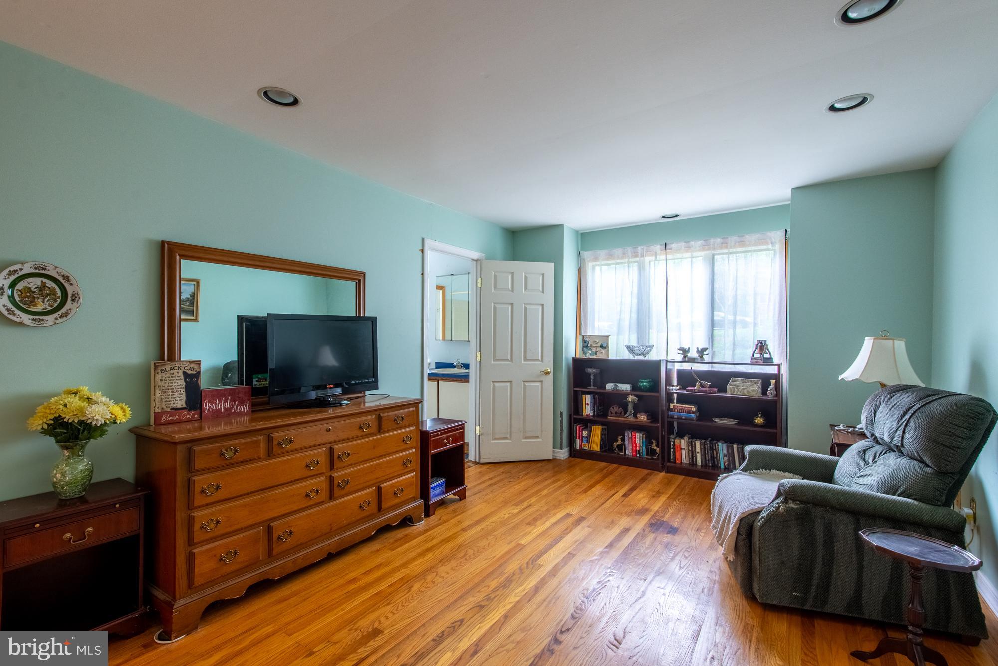 1015 Stonebridge Road Ambler, PA 19002 - Photo 46 of 50