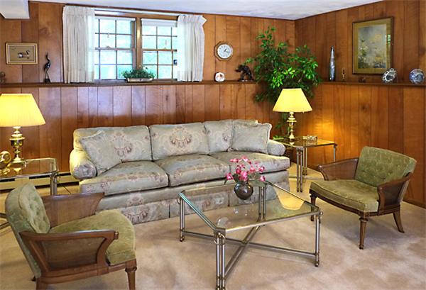 368 South Border Road Winchester, MA 01890 - Photo 12 of 16