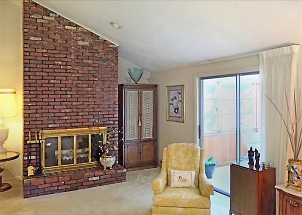 368 South Border Road Winchester, MA 01890 - Photo 2 of 16