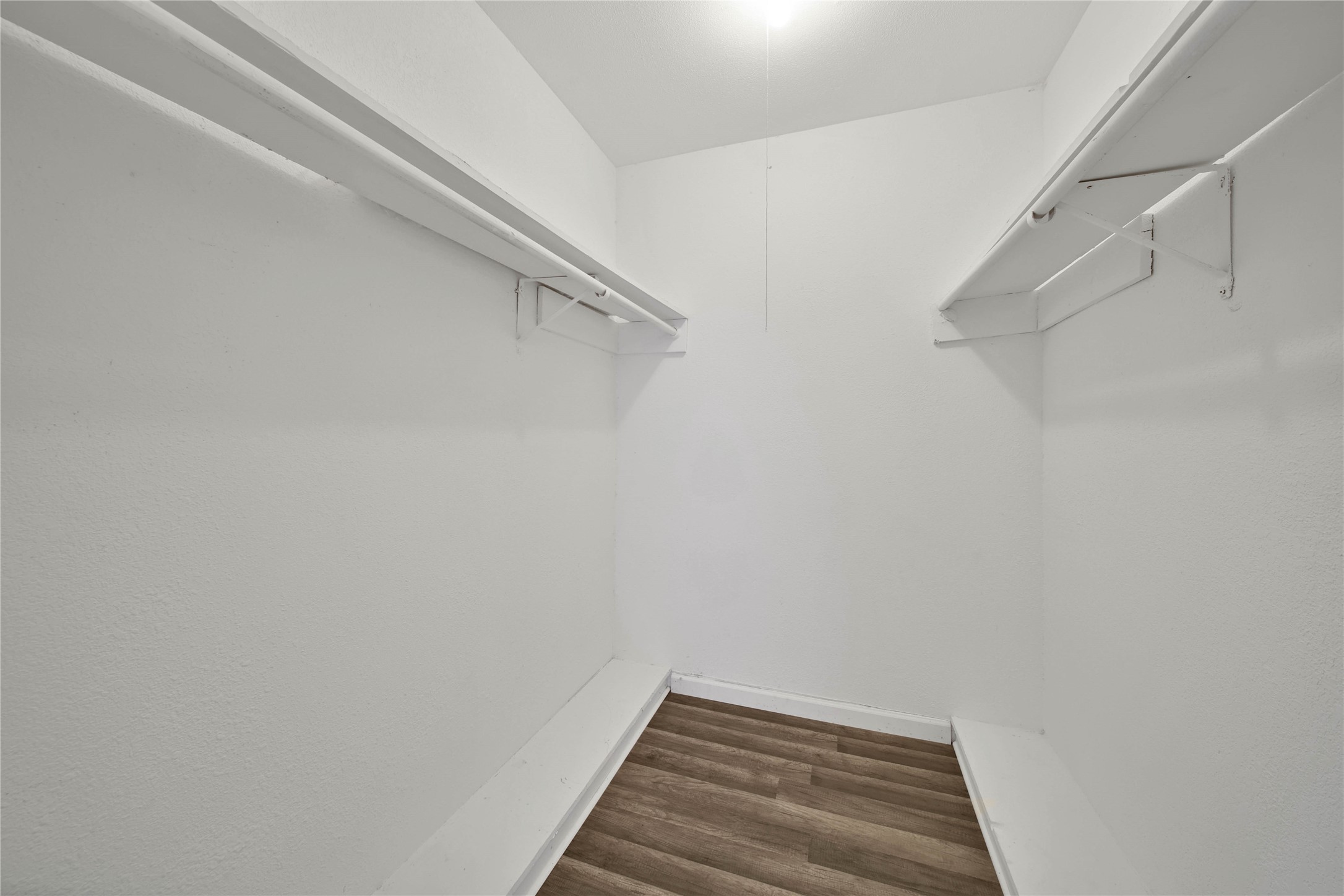 10006 Neuens Road, Unit 1 Houston, TX 77080 - Photo 11 of 18 Gallery Image 11