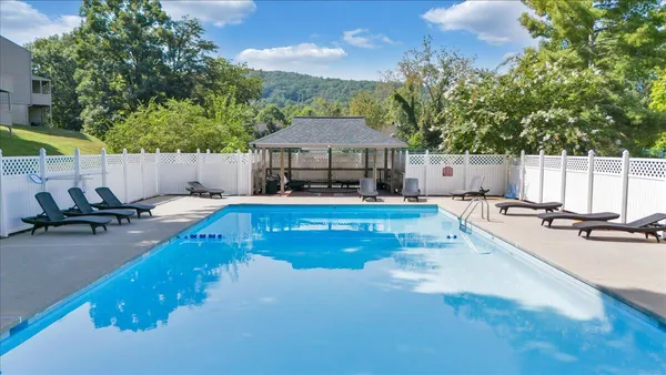 $187,500 | 7104 Pine Court Southwest, Roanoke, VA 24018