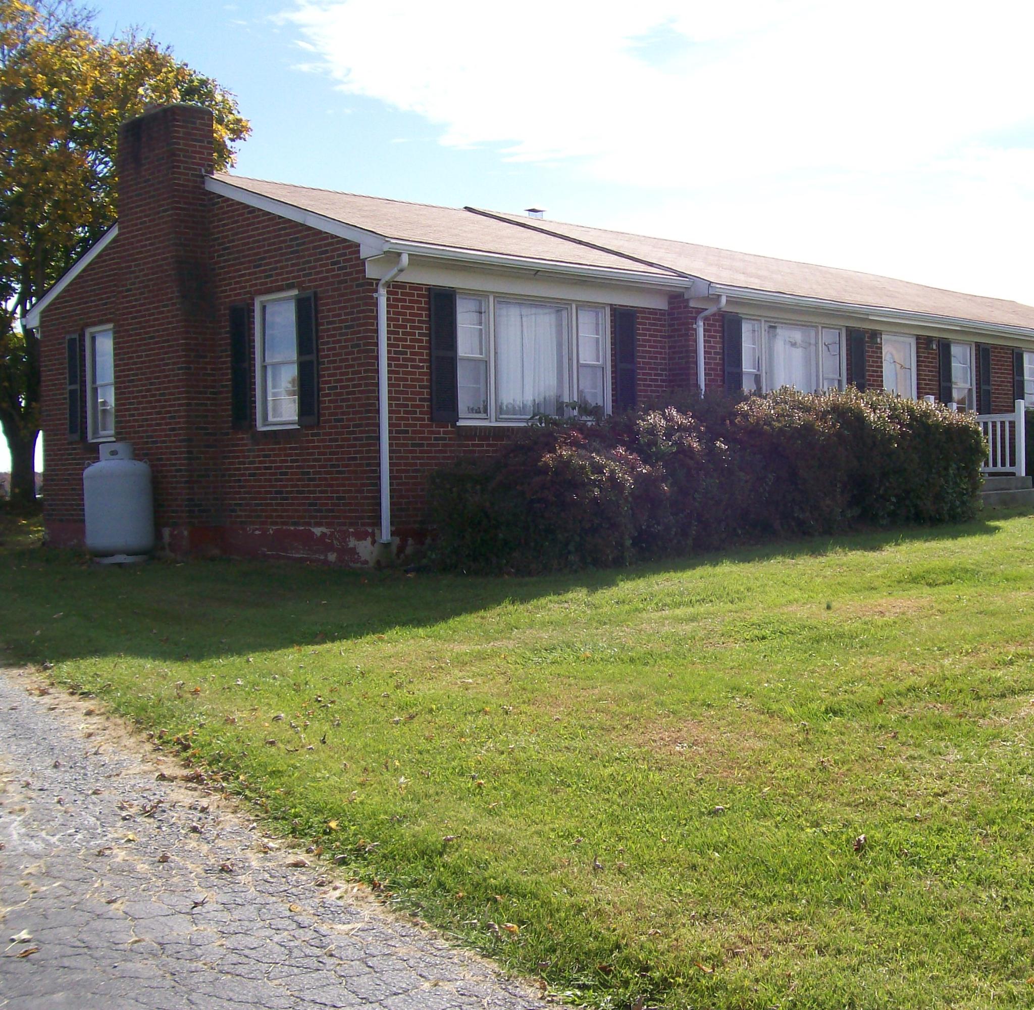 482 Webster Road Glade Hill, VA 24092 - Photo 3 of 30 SIDE VIEW