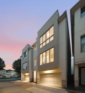 $395,000 | 2706 Leeland Street, Houston, TX 77003