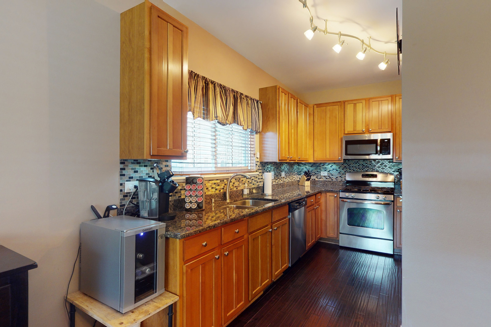 129 Monarch Drive Streamwood, IL 60107 - Photo 5 of 19