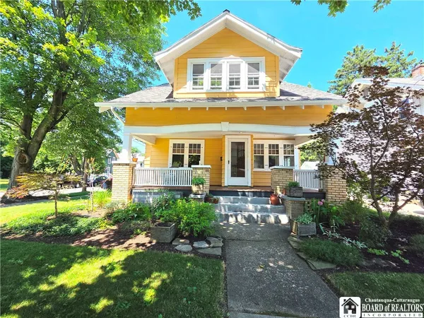$169,900 | 103 Center Street, Pomfret, NY 14063