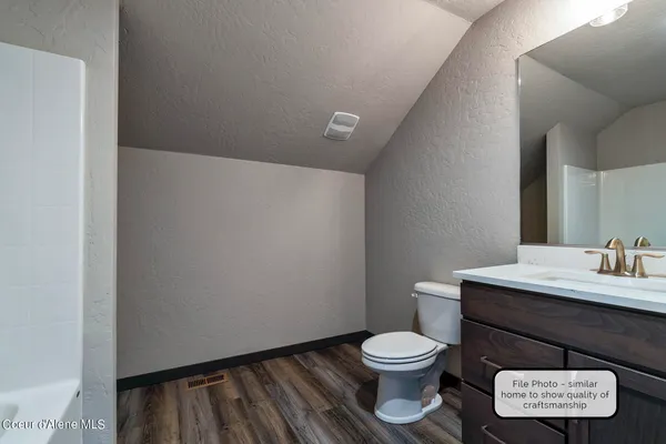 $529,900 | 2 East Valley Street South, Oldtown, ID 83822