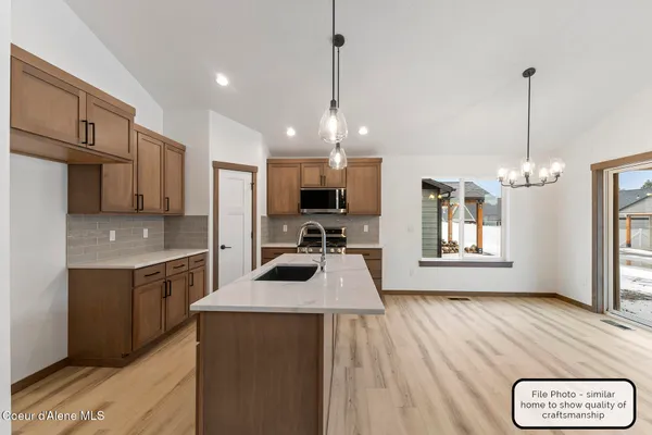 $529,900 | 2 East Valley Street South, Oldtown, ID 83822
