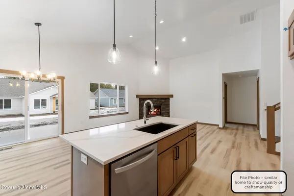 $529,900 | 2 East Valley Street South, Oldtown, ID 83822