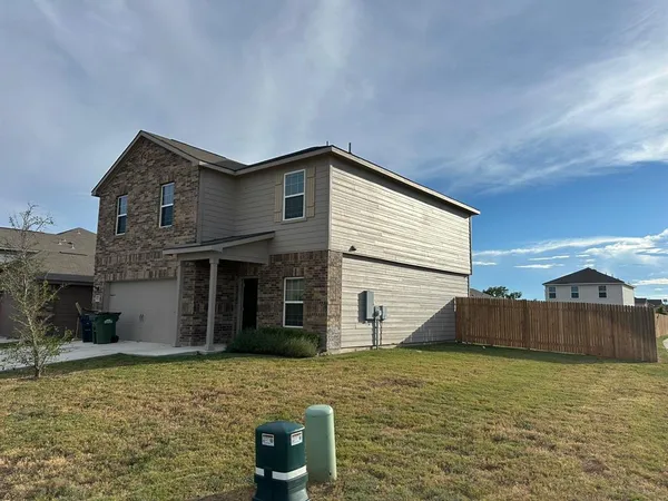 $1,850 | 225 Allington Circle, Jarrell, TX 76537
