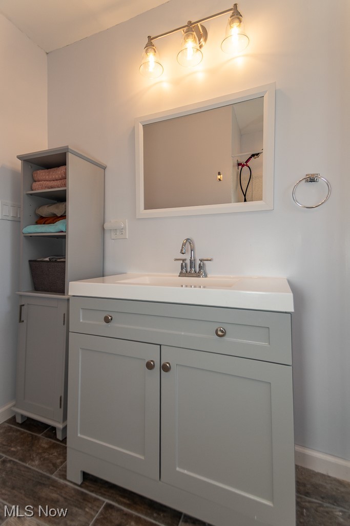 6200 Highland Road Cleveland, OH 44143 - Photo 12 of 32