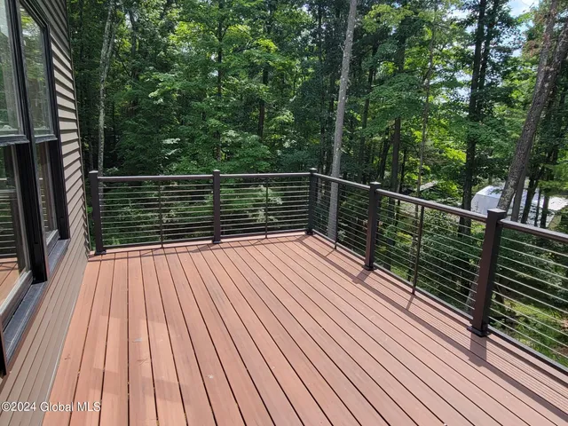 $699,000 | 30 Hill Crest Lane, Unit 11, Lake George, NY 12845