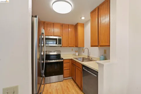 $399,000 | 54 Glenwood, Hercules, CA 94547