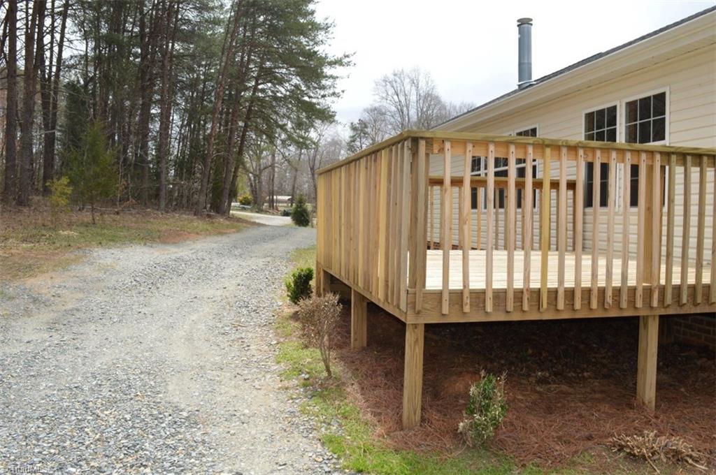 999 Rockingham Lake Road Reidsville, NC 27320 - Photo 2 of 30 Gallery Image 2