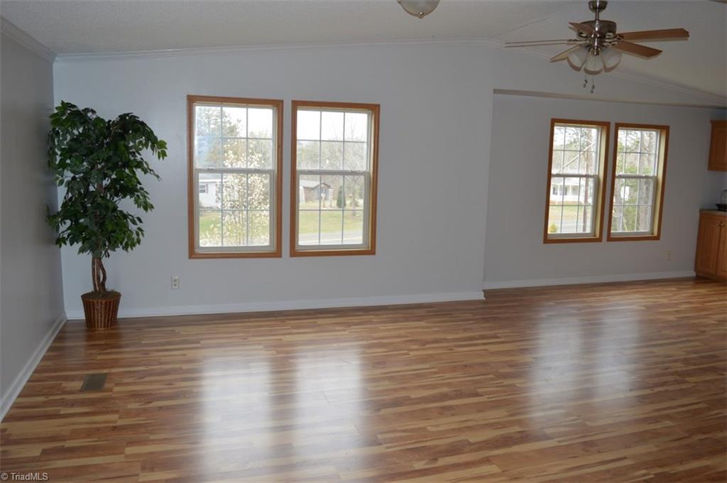 999 Rockingham Lake Road Reidsville, NC 27320 - Photo 15 of 30 Gallery Image 15
