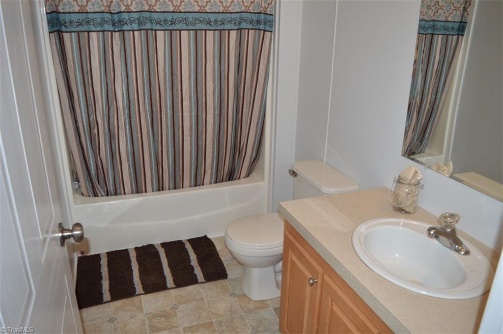 999 Rockingham Lake Road Reidsville, NC 27320 - Photo 28 of 30 Gallery Image 28