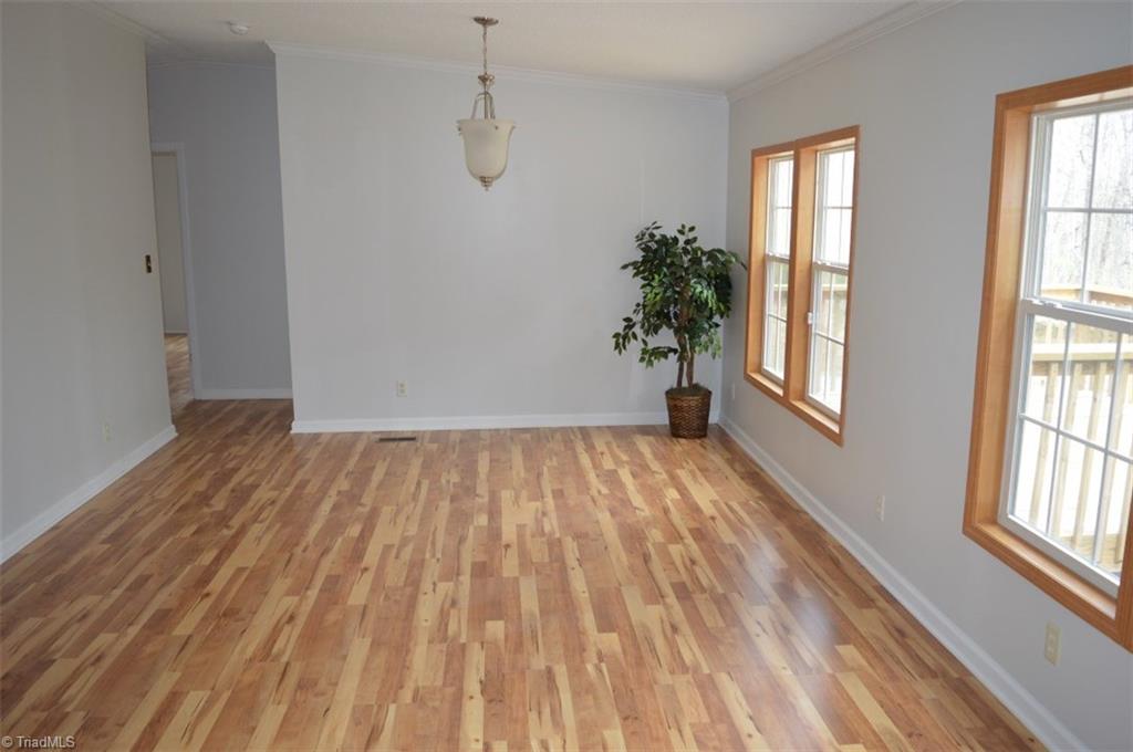 999 Rockingham Lake Road Reidsville, NC 27320 - Photo 7 of 30 Gallery Image 7