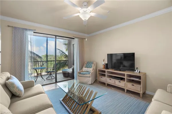 $2,750 | 9816 Giaveno Circle, Unit 1336, Naples, FL 34113