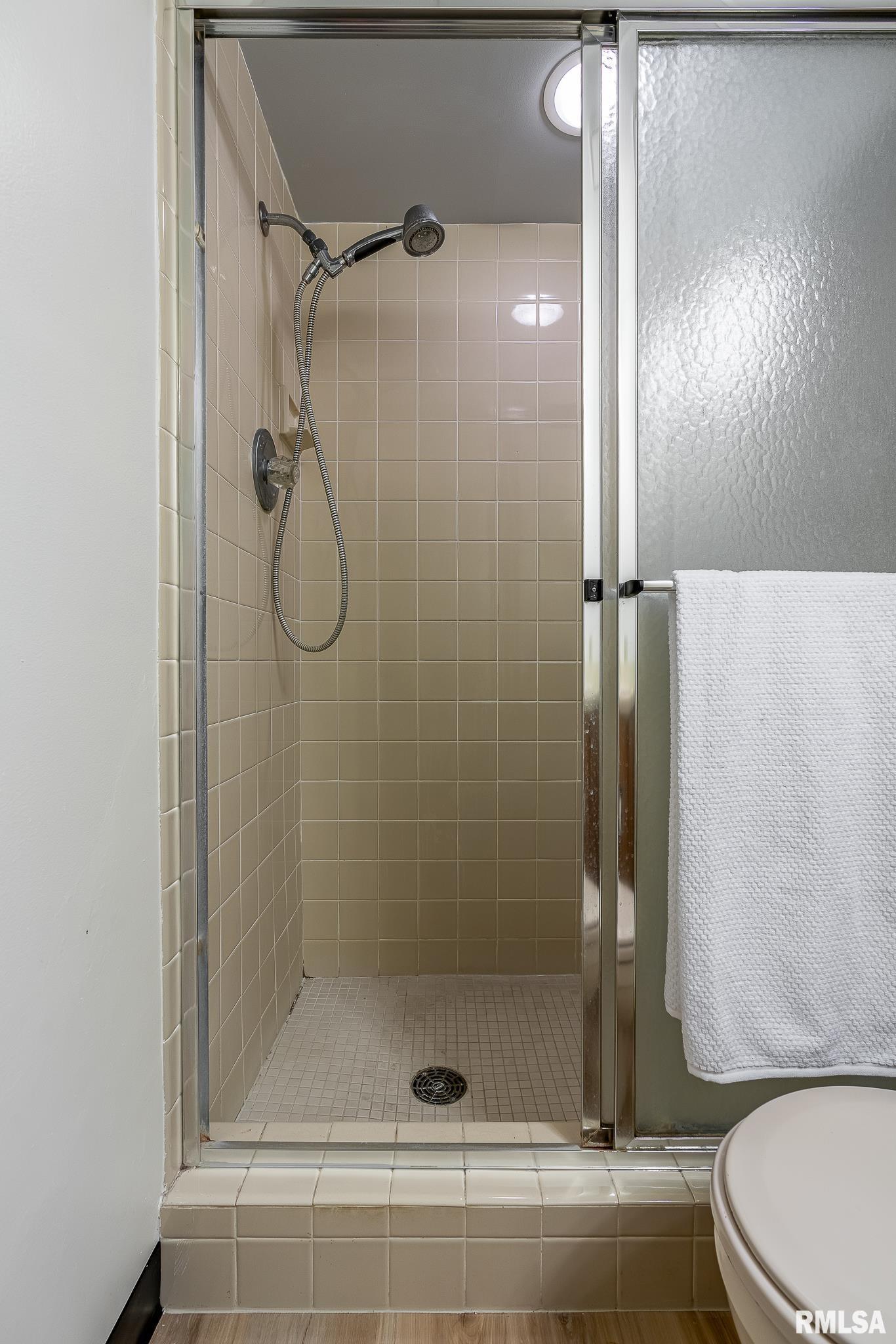 1104 Kimberly Road, Unit 202 Bettendorf, IA 52722 - Photo 12 of 22 Gallery Image 12