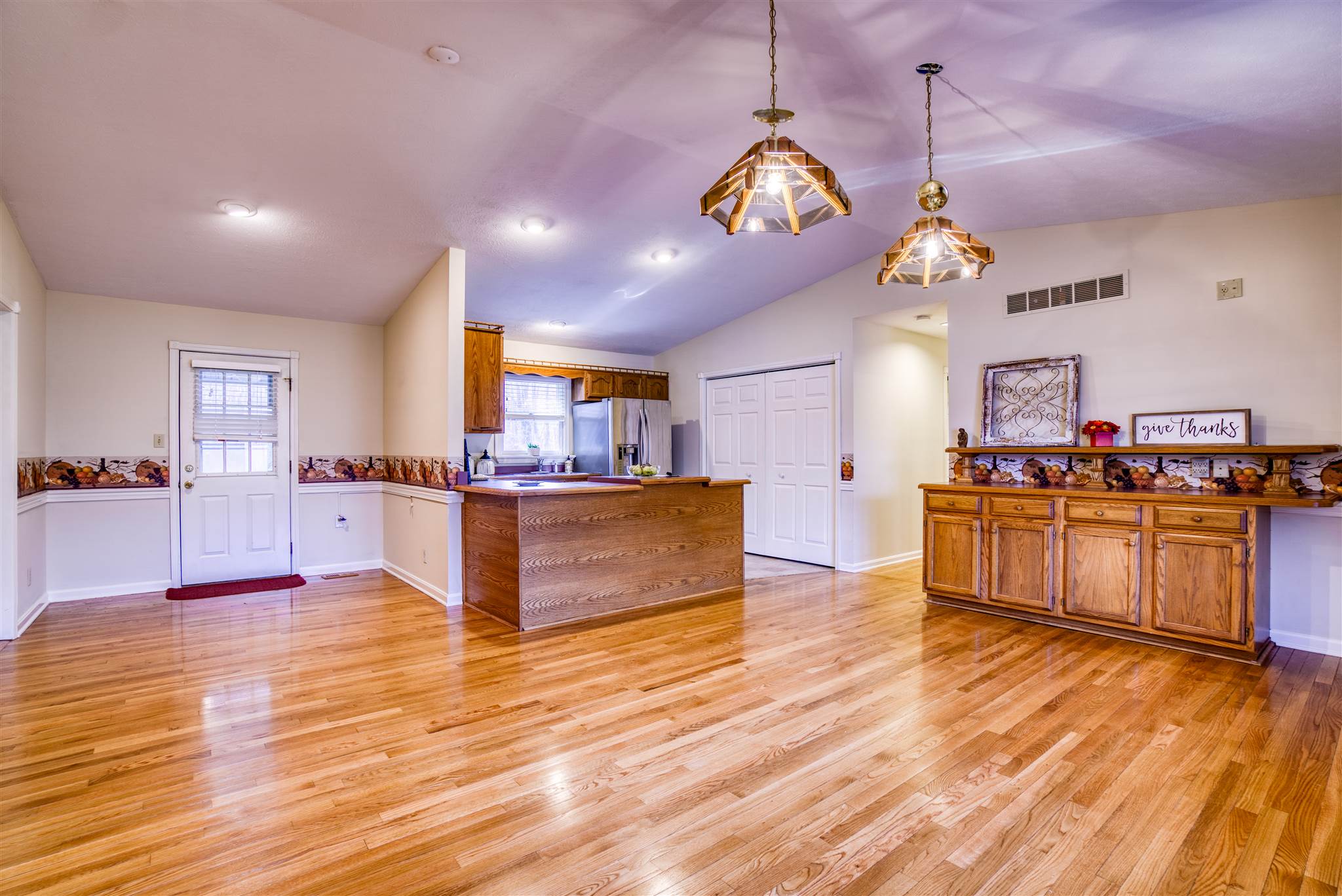 599 West New Hope Road Boonville, IN 47601 - Photo 10 of 36