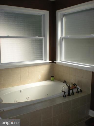 1647 Colony Road Pasadena, MD 21122 - Photo 15 of 27 Master Bath #2