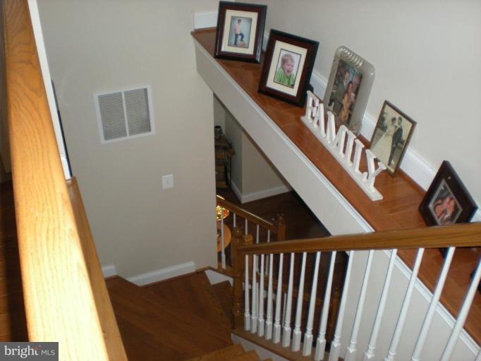 1647 Colony Road Pasadena, MD 21122 - Photo 20 of 27 Staircase