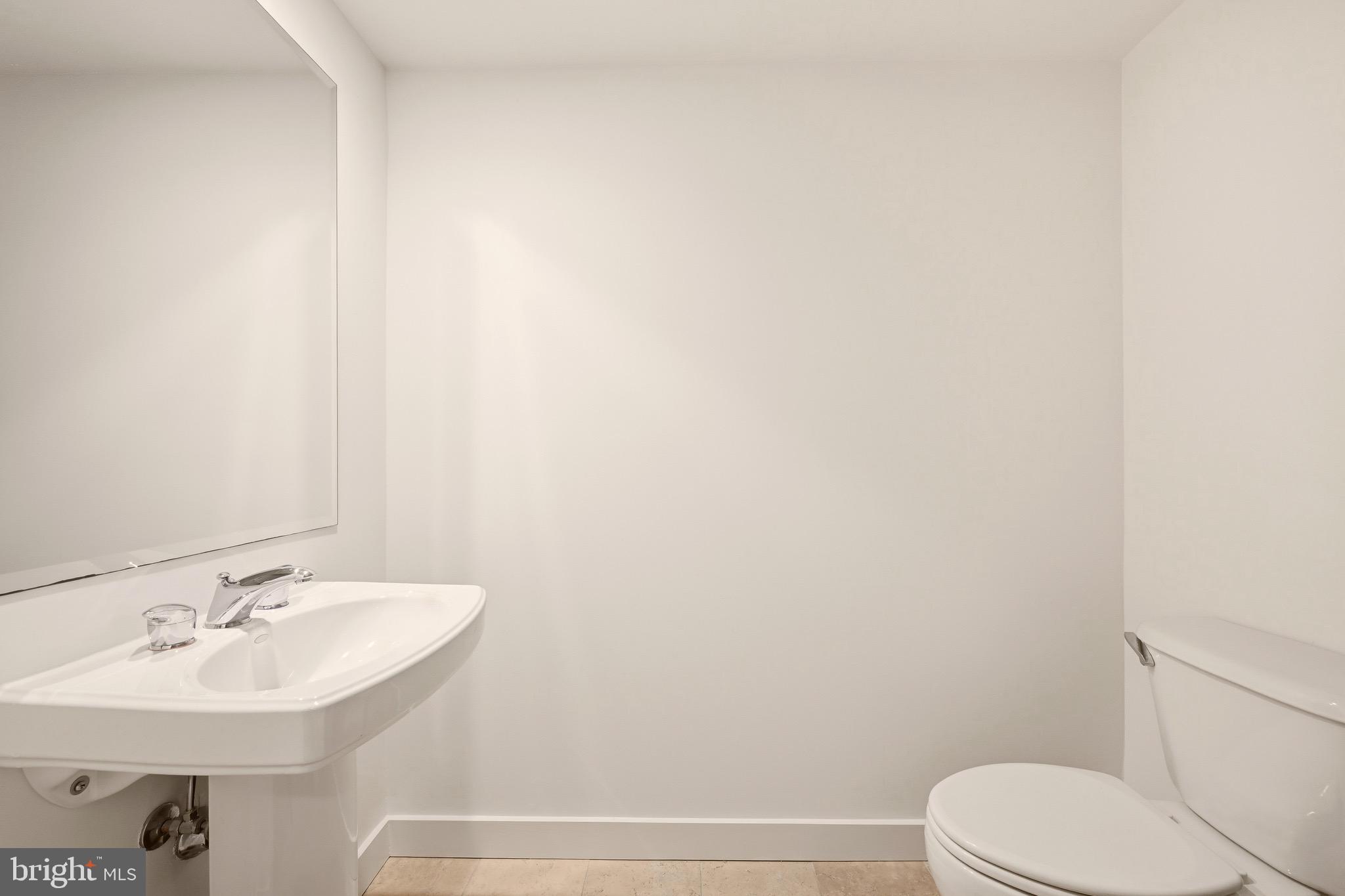 912 F Street Northwest, Unit 500 Washington, DC 20004 - Photo 14 of 29