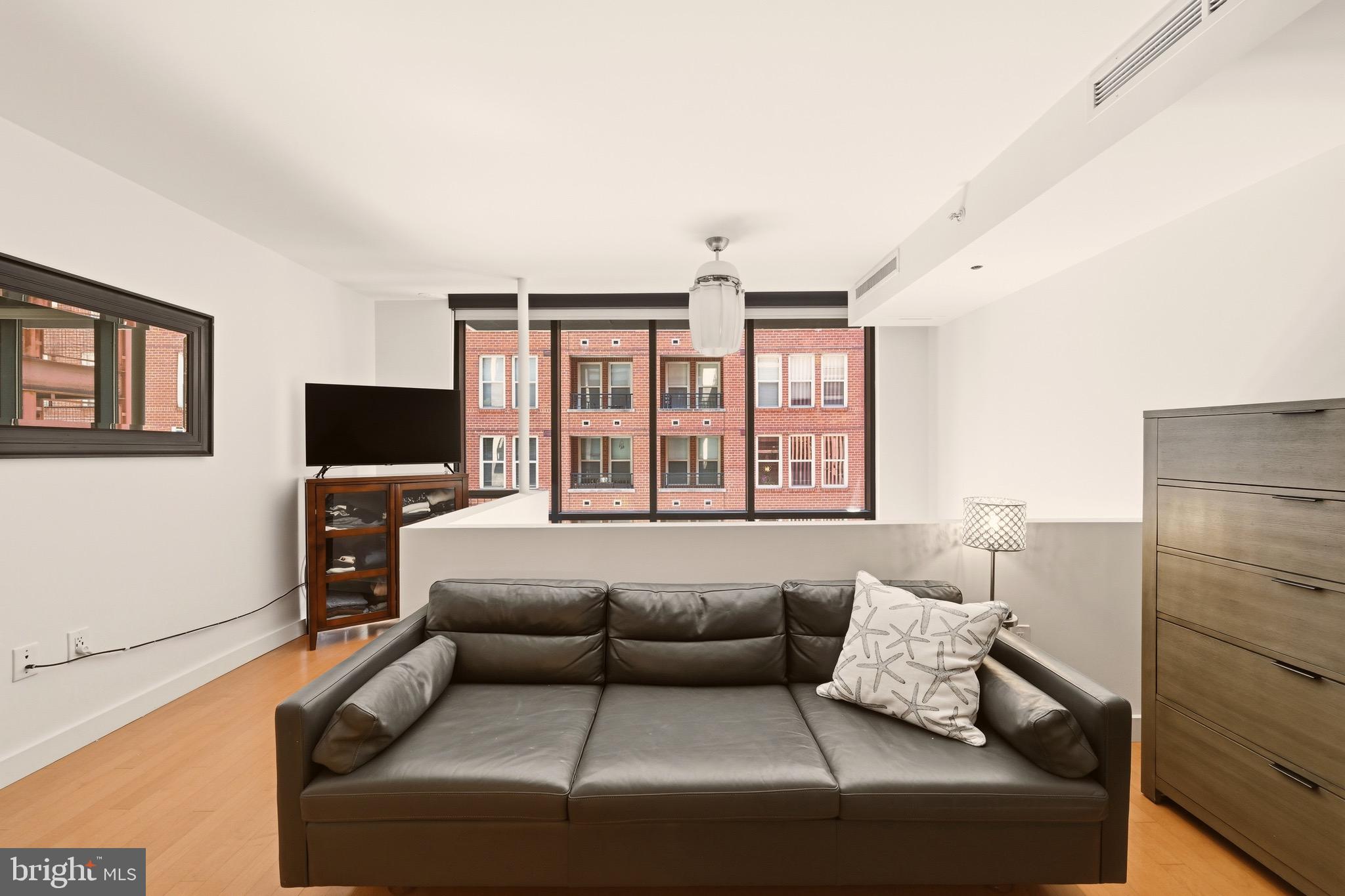 912 F Street Northwest, Unit 500 Washington, DC 20004 - Photo 19 of 29