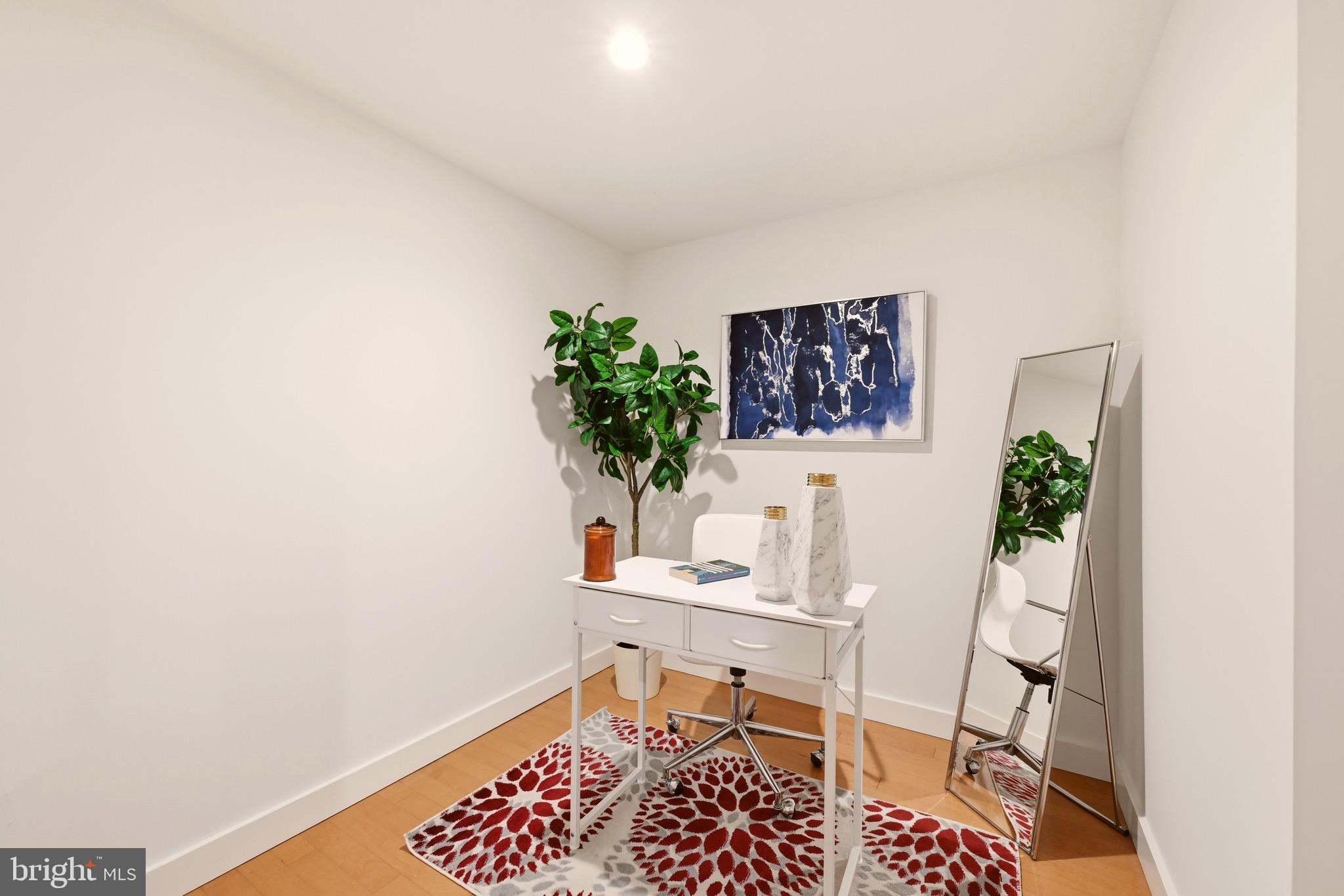 912 F Street Northwest, Unit 500 Washington, DC 20004 - Photo 20 of 29