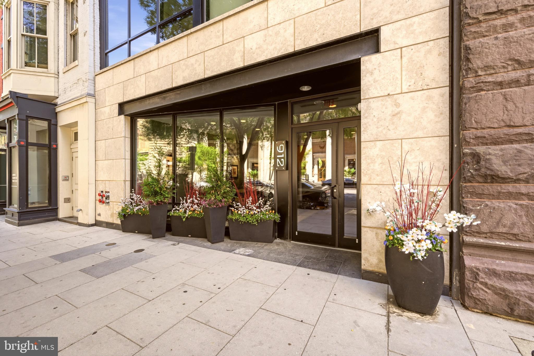 912 F Street Northwest, Unit 500 Washington, DC 20004 - Photo 4 of 29