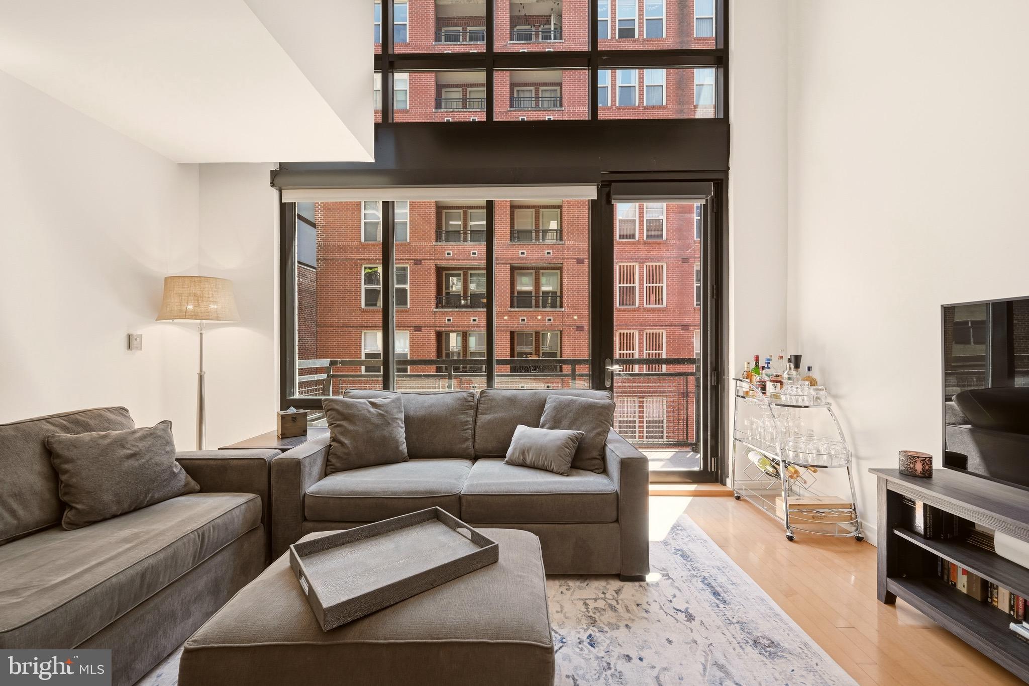 912 F Street Northwest, Unit 500 Washington, DC 20004 - Photo 6 of 29