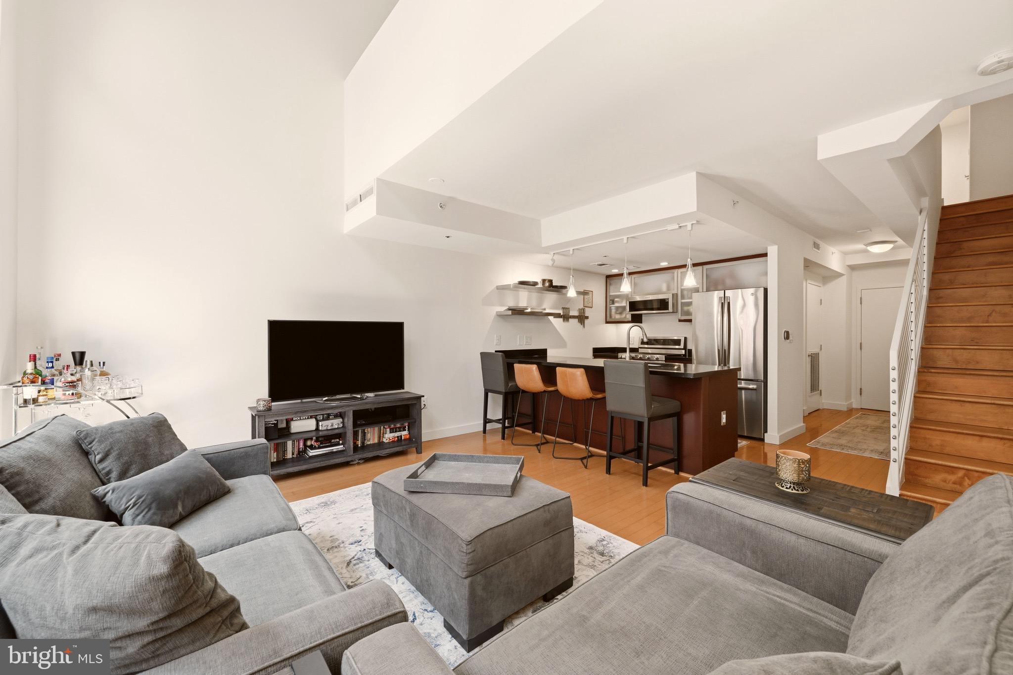 912 F Street Northwest, Unit 500 Washington, DC 20004 - Photo 7 of 29