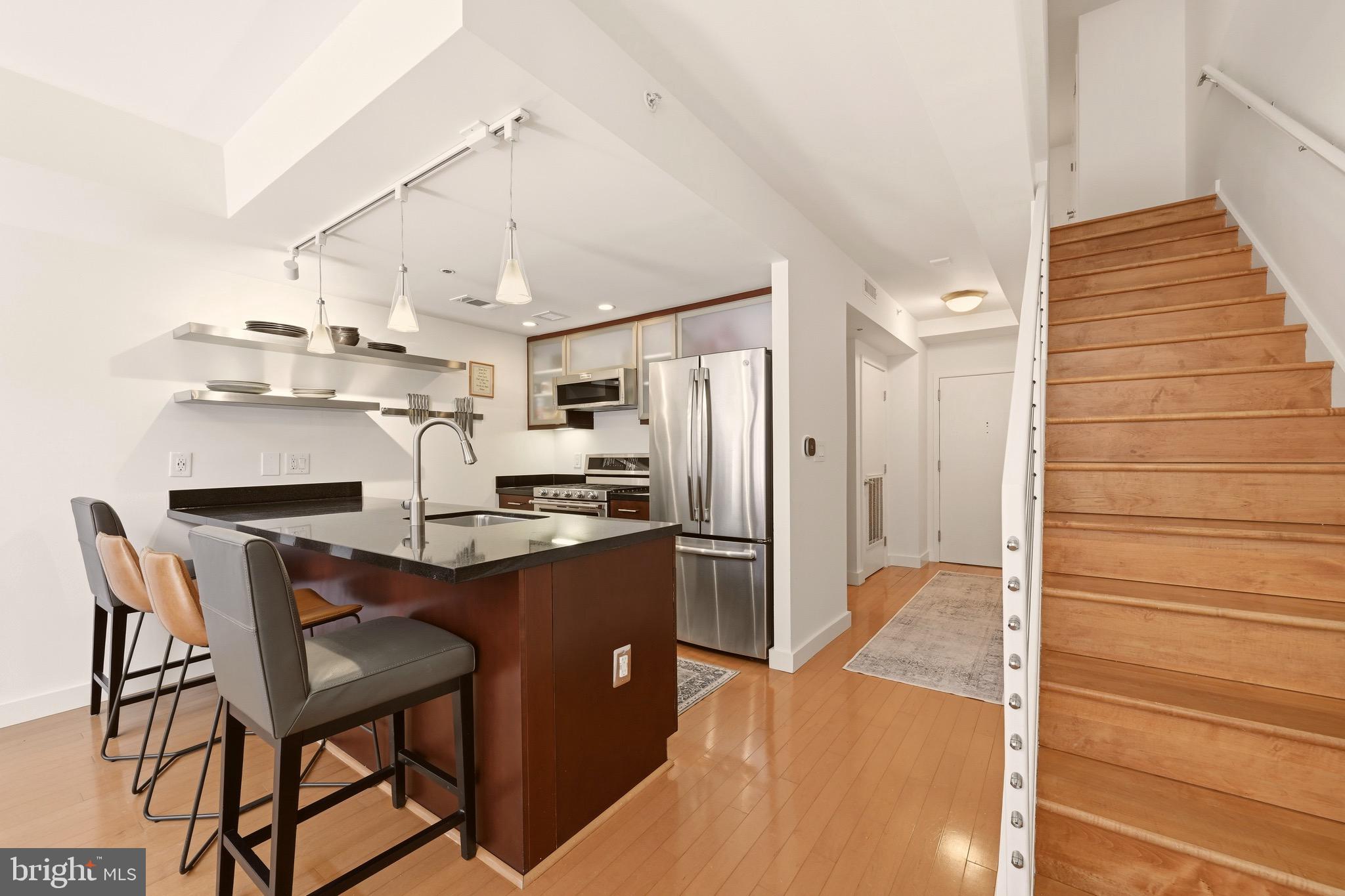 912 F Street Northwest, Unit 500 Washington, DC 20004 - Photo 10 of 29