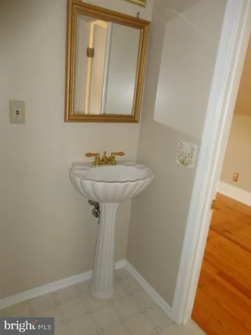 $2,000 | 411 Pelham Street, Fredericksburg, VA 22401