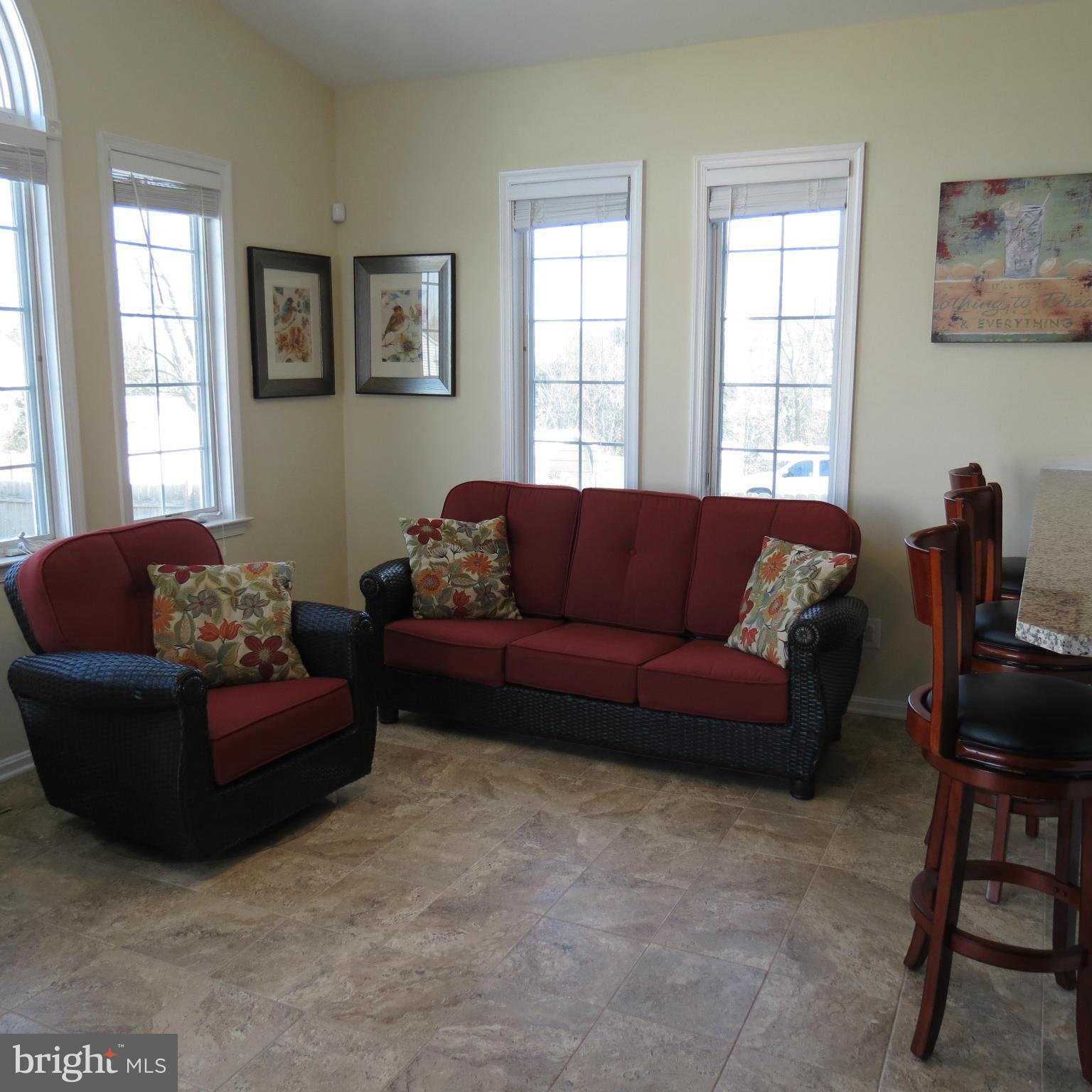 3408 East Joppa Road Baltimore, MD 21234 - Photo 7 of 30 Breakfast Room
