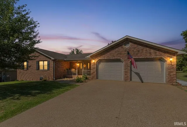 $359,999 | 10222 Brookcrest Drive, Evansville, IN 47711