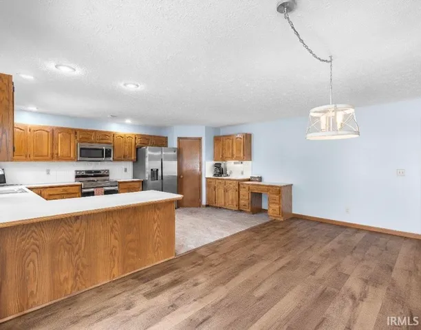 $359,999 | 10222 Brookcrest Drive, Evansville, IN 47711