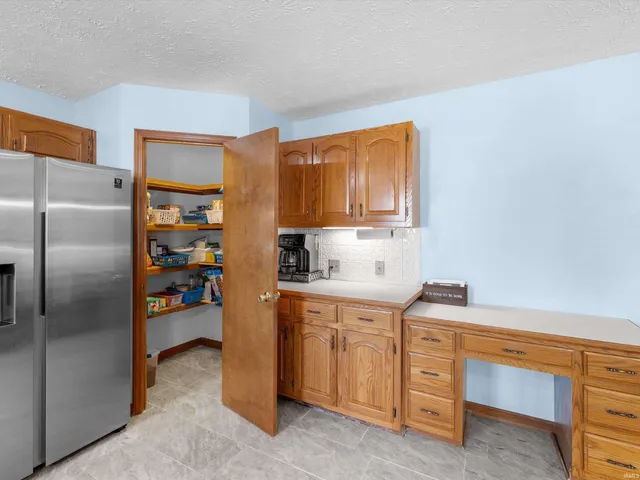 $359,999 | 10222 Brookcrest Drive, Evansville, IN 47711