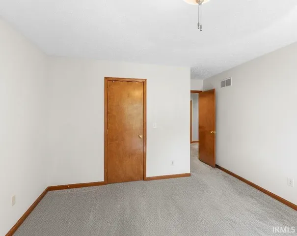 $359,999 | 10222 Brookcrest Drive, Evansville, IN 47711