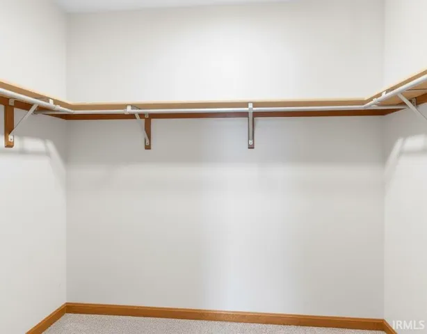 $359,999 | 10222 Brookcrest Drive, Evansville, IN 47711