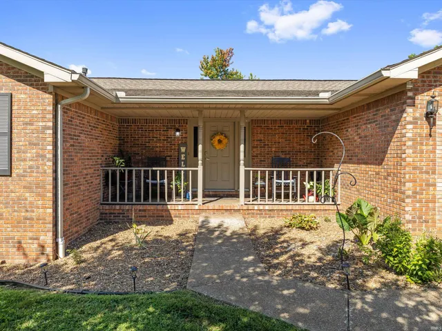 $359,999 | 10222 Brookcrest Drive, Evansville, IN 47711