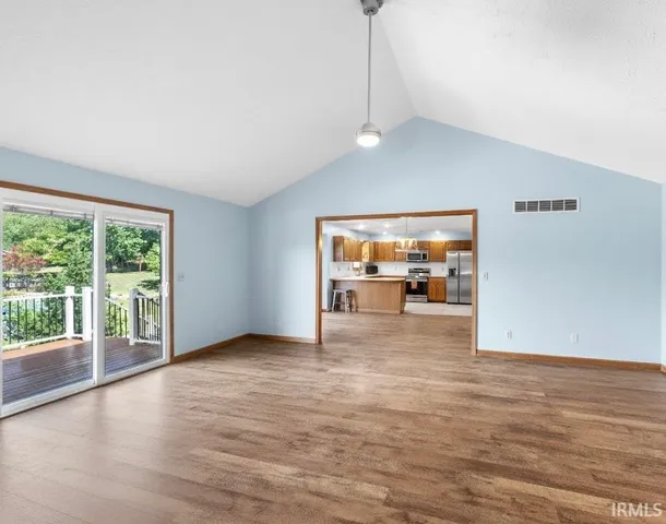 $359,999 | 10222 Brookcrest Drive, Evansville, IN 47711