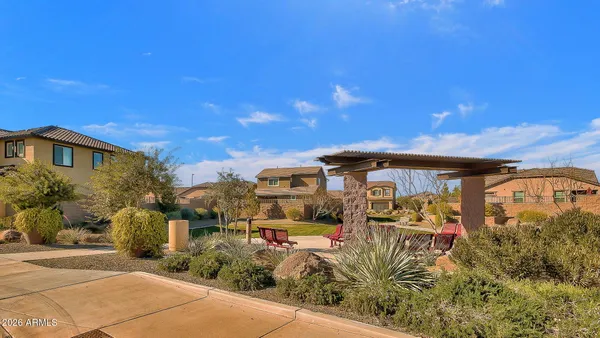 $1,139,000 | 5124 South Ponderosa Drive, Gilbert, AZ 85298
