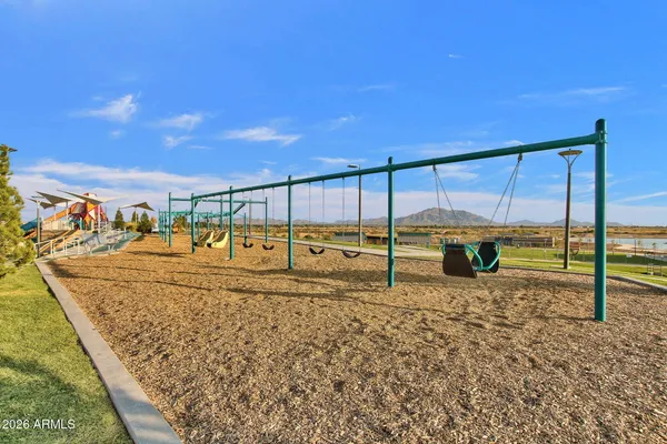 $1,139,000 | 5124 South Ponderosa Drive, Gilbert, AZ 85298