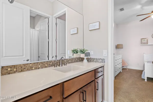 $1,139,000 | 5124 South Ponderosa Drive, Gilbert, AZ 85298