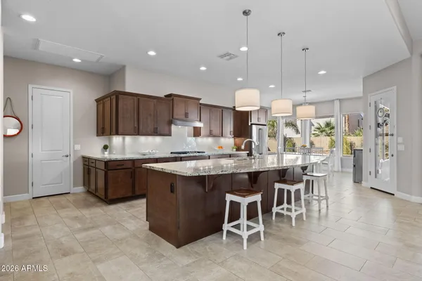 $1,139,000 | 5124 South Ponderosa Drive, Gilbert, AZ 85298