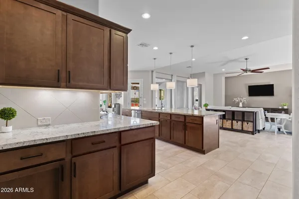 $1,139,000 | 5124 South Ponderosa Drive, Gilbert, AZ 85298