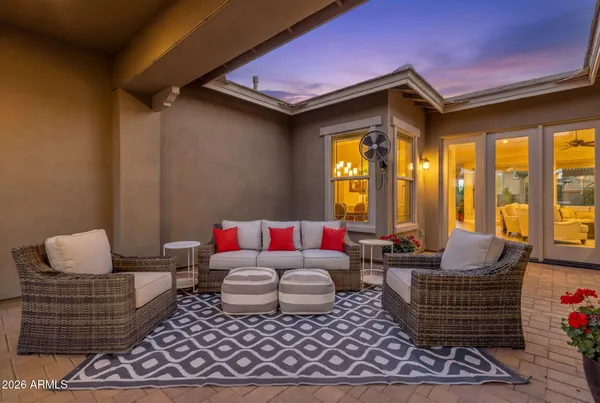 $1,139,000 | 5124 South Ponderosa Drive, Gilbert, AZ 85298