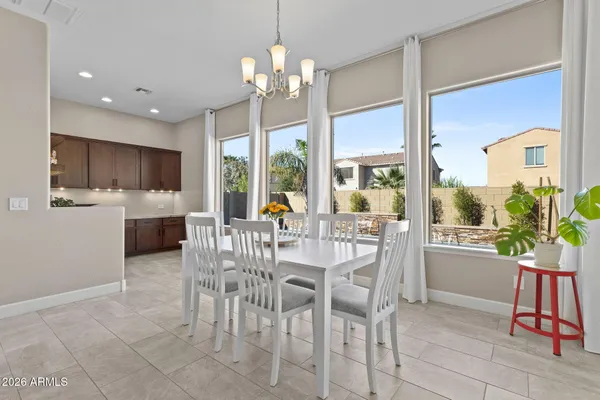 $1,139,000 | 5124 South Ponderosa Drive, Gilbert, AZ 85298